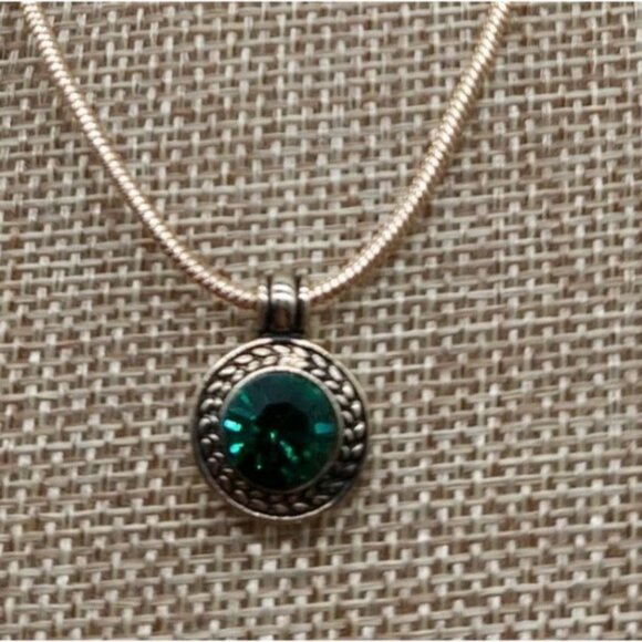 Napier Signed Necklace Green Round Rhinestone Gold Tone Snake Chain Vintage - Picture 5 of 5
